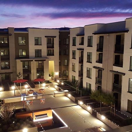Appartement Oakwood Mountain View Extérieur photo
